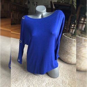 Royal blue top with open sleeves